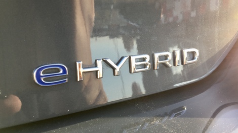Volkswagen Golf eHybrid : le meilleur choix pour ceux qui n’osent pas passer au tout électrique ?