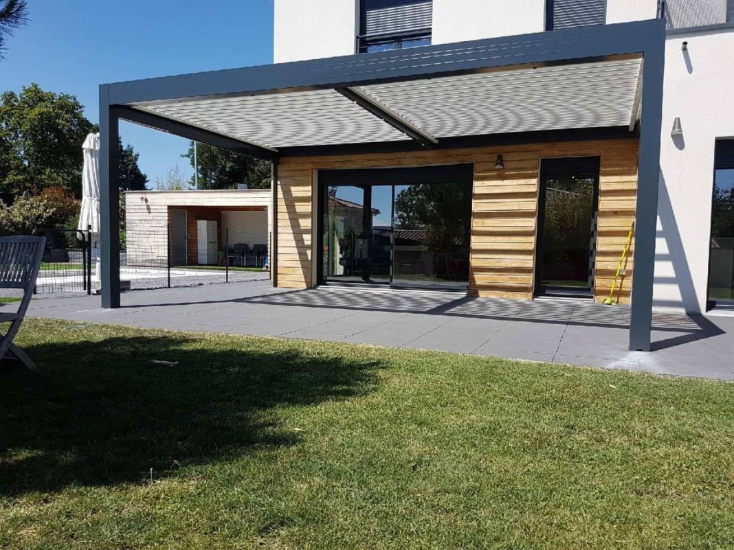 Peut-on compter sur les aides pour une pergola bioclimatique ? L’analyse complète