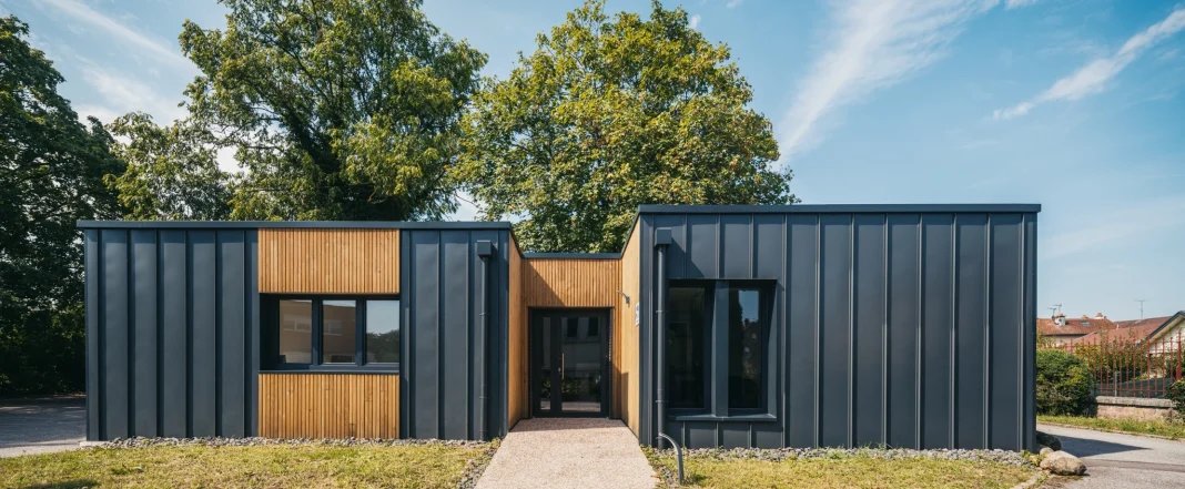 Container maritime maison : transformez un container en habitat unique