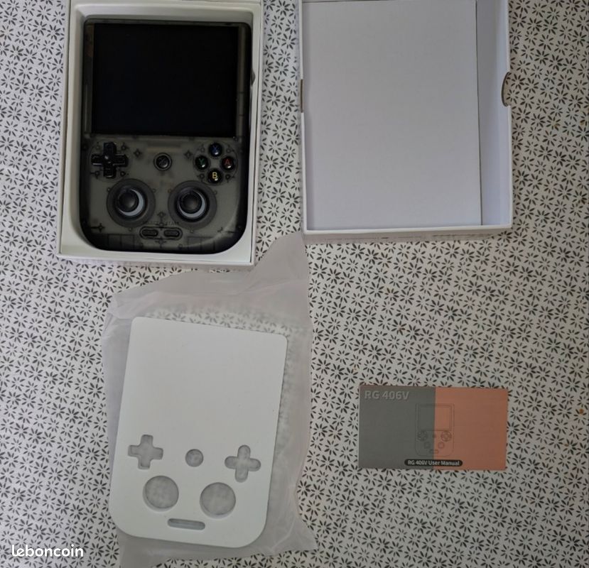découvrez l'anbernic rg353ps à seulement 85,25€ ! cette console de jeu portable allie performance et ergonomie pour des heures de divertissement. ne manquez pas cette offre exceptionnelle et plongez dans l'univers rétro du gaming.