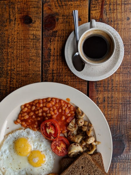 découvrez des recettes savoureuses et équilibrées pour un petit-déjeuner protéiné qui vous donnera de l'énergie toute la matinée. idéal pour les sportifs et ceux qui souhaitent bien démarrer la journée !