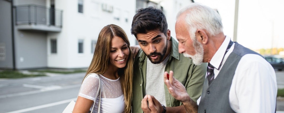 découvrez les dernières tendances du marché immobilier en chute : analyse des causes, impact sur les prix et conseils pour acheter ou vendre dans ce contexte défi. restez informé sur les opportunités à saisir malgré la baisse.