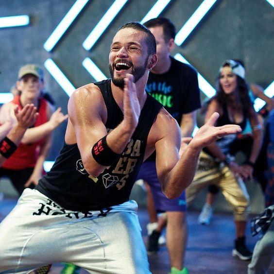 découvrez tous les derniers résultats et performances des cours de body combat. restez informé sur les classements, les progrès des participants et les tendances du body combat en un seul endroit.