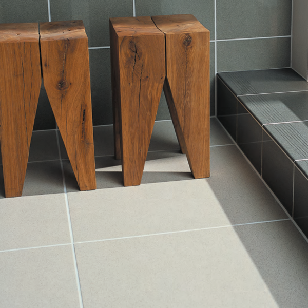 découvrez nos plinthes d’angle résistantes et esthétiques, idéales pour protéger vos murs et parfaire la finition de vos pièces. faciles à installer, elles s’intègrent à tous les styles d’intérieur.