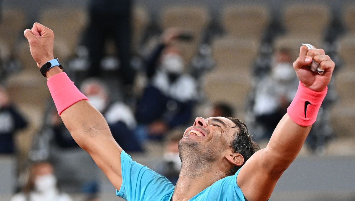 découvrez l'incroyable parcours de nadal, le roi incontesté de roland-garros, et ses exploits légendaires sur la terre battue parisienne.