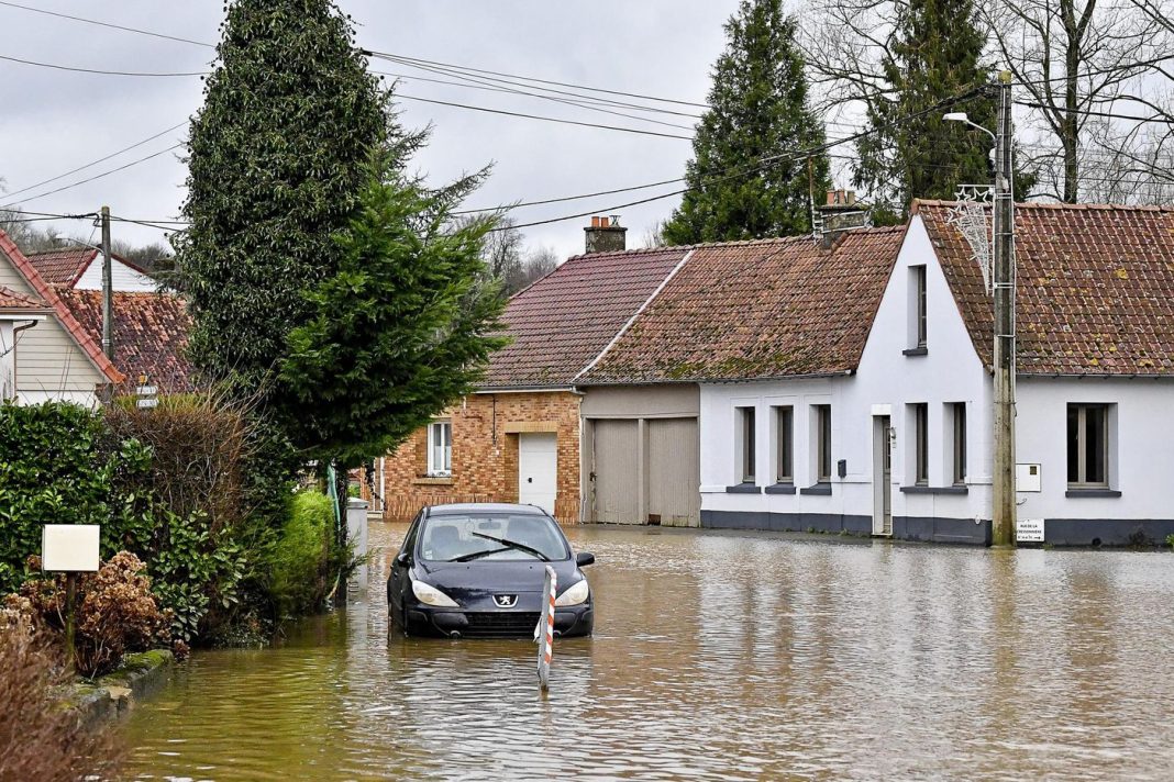 Inondations : Quelle facture pour demain ? L’impact des catastrophes sur le coût de votre assurance habitation d’ici 2050