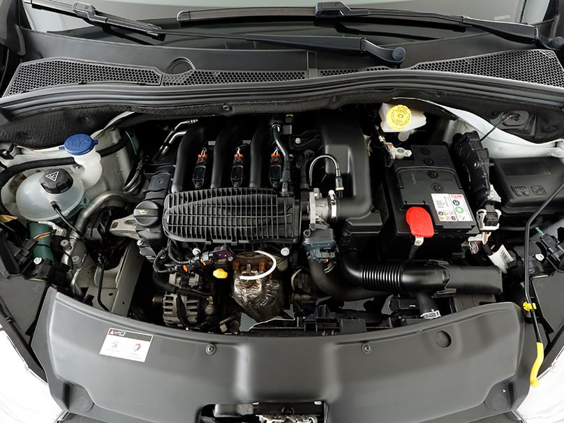 comparaison de la fiabilité des moteurs renault, peugeot et citroën pour vous aider à choisir la meilleure option en termes de performance et durabilité.